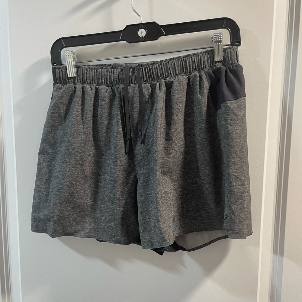 Lululemon Men’s Surge Lined Shorts Size Medium Good Condition